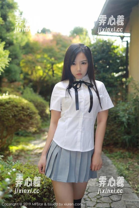 MFStar模范学院-苏西-susie MFStar模范学院 - 苏西-susie的海边深藏在网盘里的魔力合集,准备好翻吗?