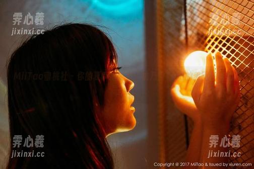 MiiTao蜜桃社-桃乃香Tina MiiTao蜜桃社 - 你的夏季指南书:桃乃香Tina的美图套图全面上线!