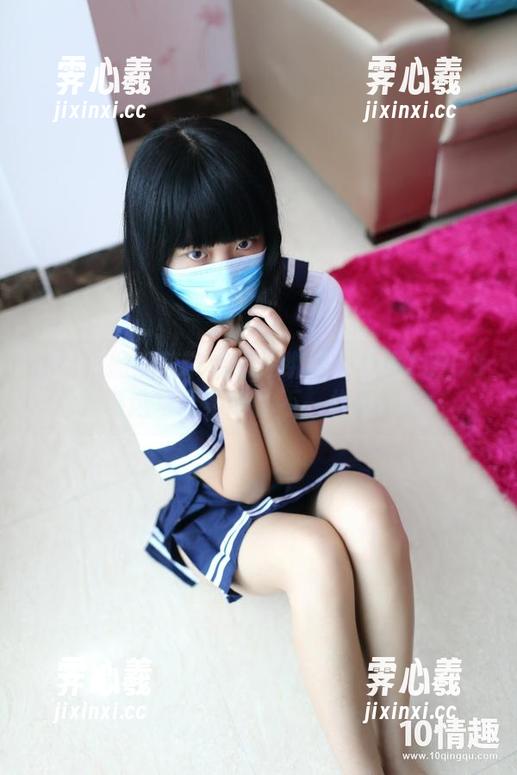 你以为捆绑胶带就是捆绑吗？错误！ROSI的精选写真集给你不一样的诱惑。