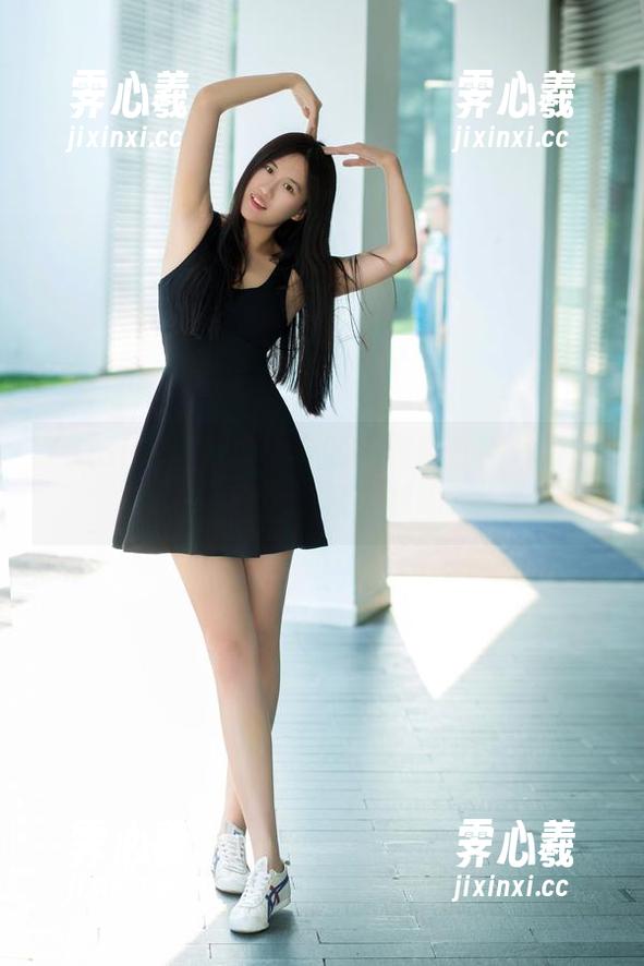 TuiGirl-模特林夕 TuiGirl - 模特林夕的高跟鞋在图片中跳舞,真的,没做梦吧?