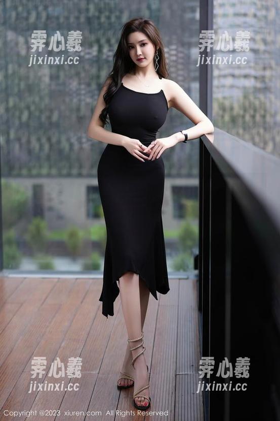 Xiuren秀人网-laura阿姣 Xiuren秀人网 - laura阿姣黑丝图集,又有新内容了!想问,什么时候才会见到更多呢?
