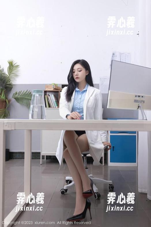Xiuren秀人网 - 唐宁宁的黑色合集更新，这次不见了小猫！