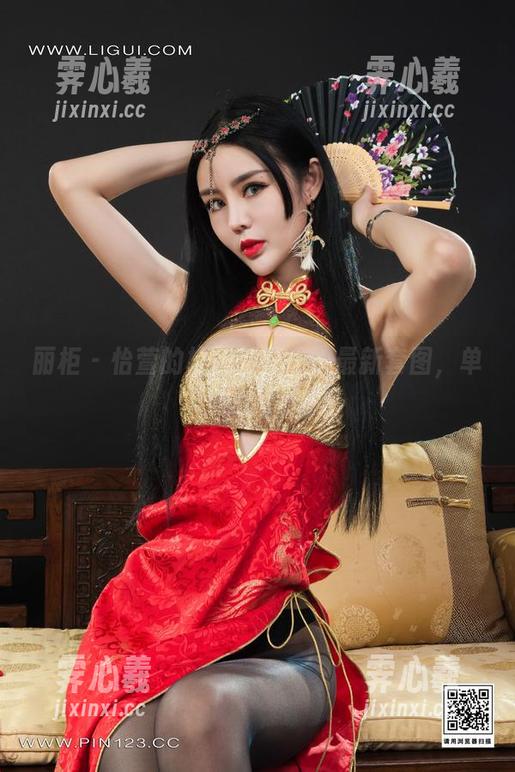 丽柜-怡萱 丽柜 - 怡萱的校园新篇——最新套图,单纯的诱惑