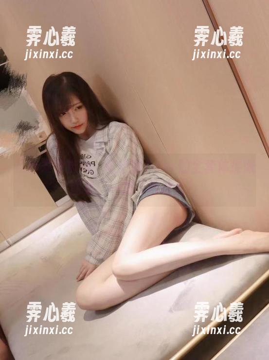 从沙发到操场，啾小妍Deer的全套体操服图集，一发不可收拾！