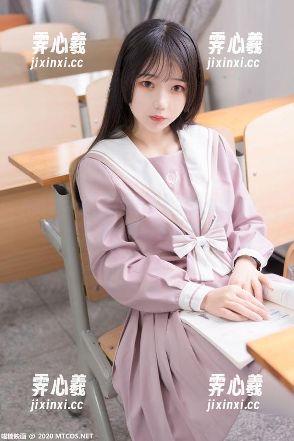 喵糖映画 在喵糖映画,肥宅少女的写真里找到了一种奇怪的亲切感