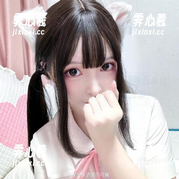 妍子坚不可摧 妍子坚不可摧在白裙里发光,高清画质让人不知所措,谁来评价下这资源?