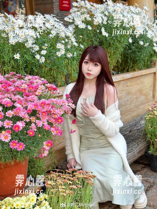 宝儿mysterial 民宿里的宝儿mysterial,就像一幅精致的cos美图
