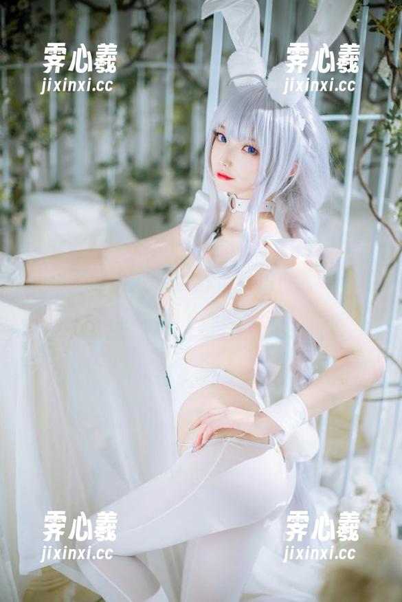 封疆疆v 不得不承认,封疆疆v的私拍资源真让人叹服,绫的细节抓得毫不含糊。