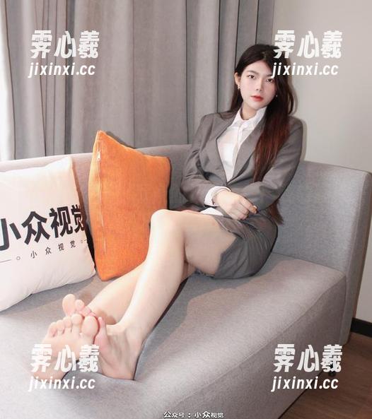 小众视觉-小薯条 小众视觉 - 小薯条的运动画像:我的腿比我的梦想更短!