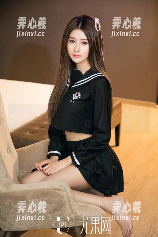 尤果网 - 不止工作！来秀一下韩恩美的制服套图，分享绝不藏私！