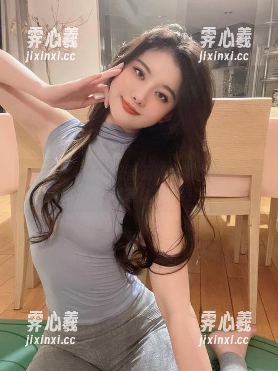 就是阿朱啊 微密圈 - 轻松穿搭就是阿朱啊的毛衣,免费图包就等你来拿哦!
