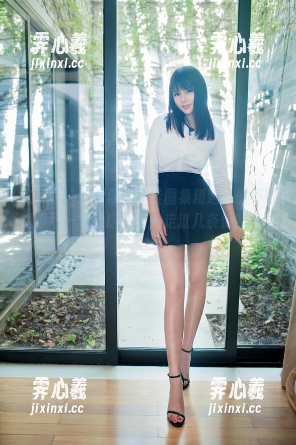 推女郎-艾栗栗 推女郎 - 艾栗栗高跟鞋图集精选,时不时就想问一句,这得是多走过几条街的鞋啊?