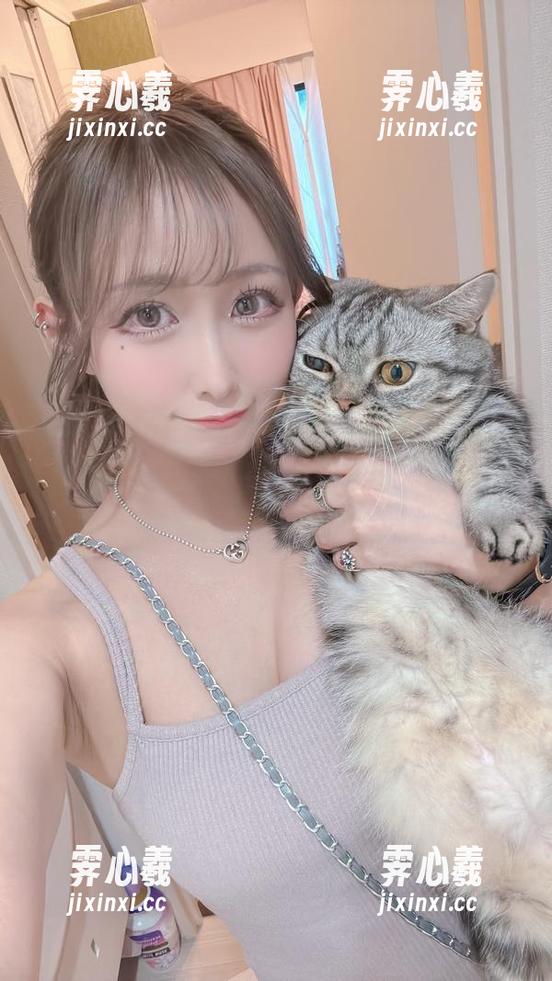 月城委员会 魅魔的原图,月城委员会说这只是她小小的调皮一下。