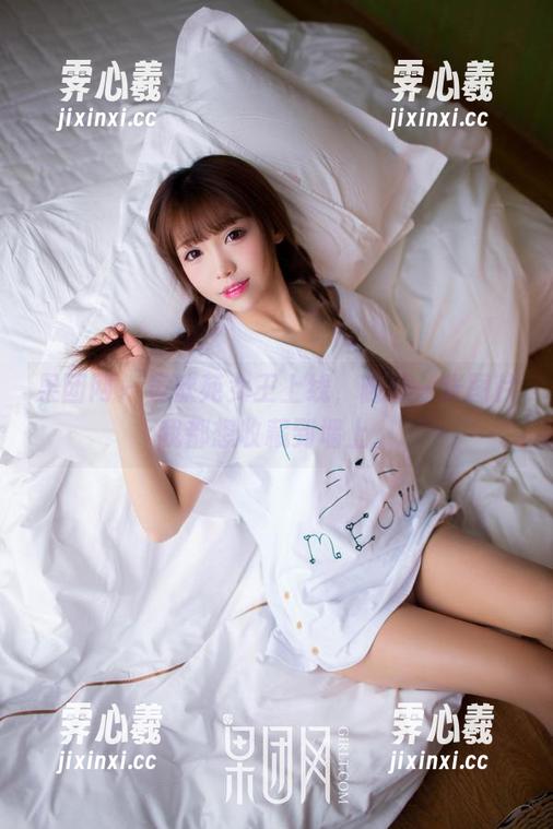 果团网-黄歆苑 果团网 - 黄歆苑女王上线,随便一张图片我都想收藏到墙上。
