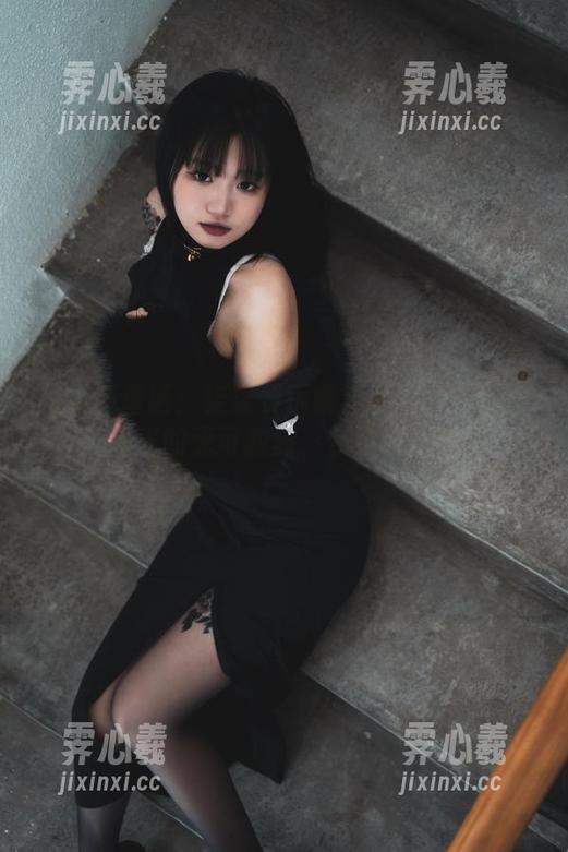 柒柒要乖哦 现实版童话:柒柒要乖哦半糖下午茶见证了无圣光的无可救药,快来收集套图!