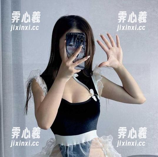 桃沢樱呀 微密圈 - 注意!桃沢樱呀的爱心睡衣,福利太扎眼了!