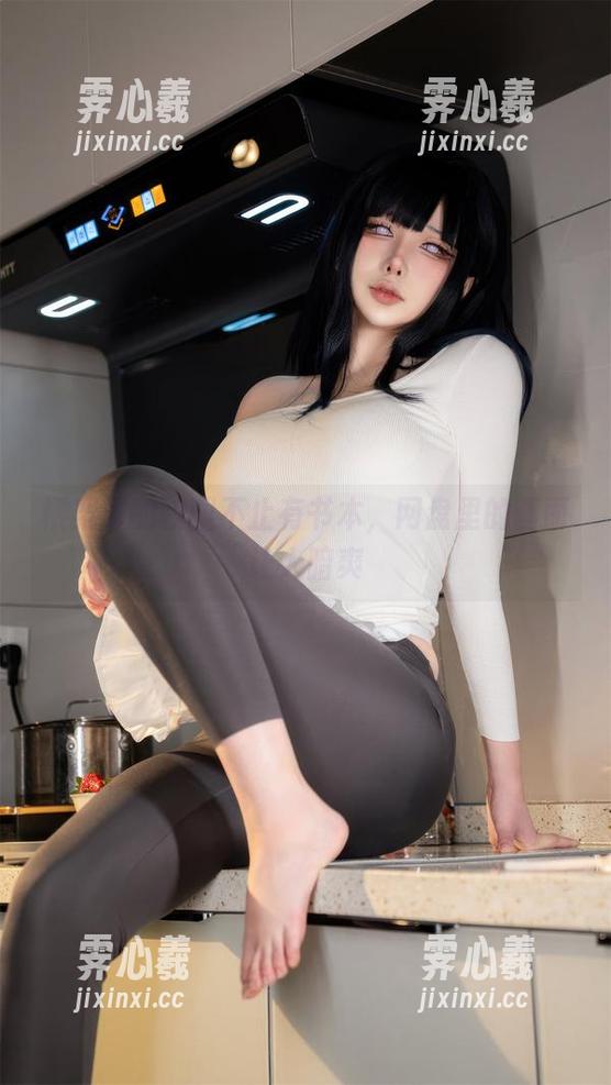 樱梨梨 樱梨梨的校园不止有书本,网盘里的画面让人暗爽
