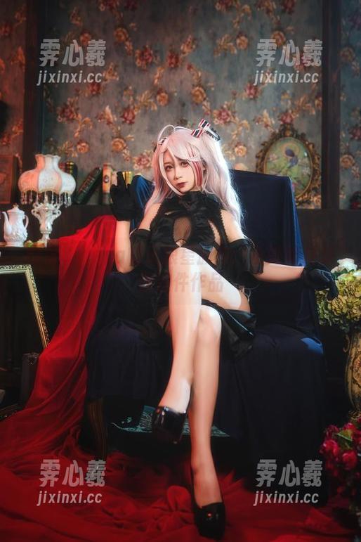 樱落Selena 樱落Selena的天狼星旗袍:看她如何驾驭这件作品