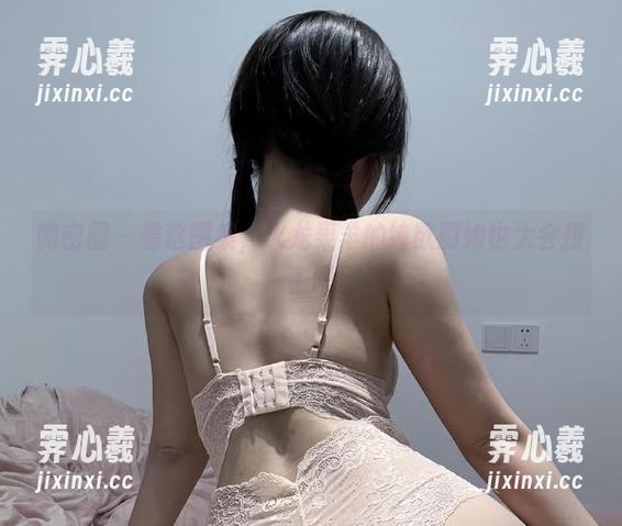 火龙果羊 微密圈 - 看这图集,火龙果羊的纯欲厨娘也太会撩了吧