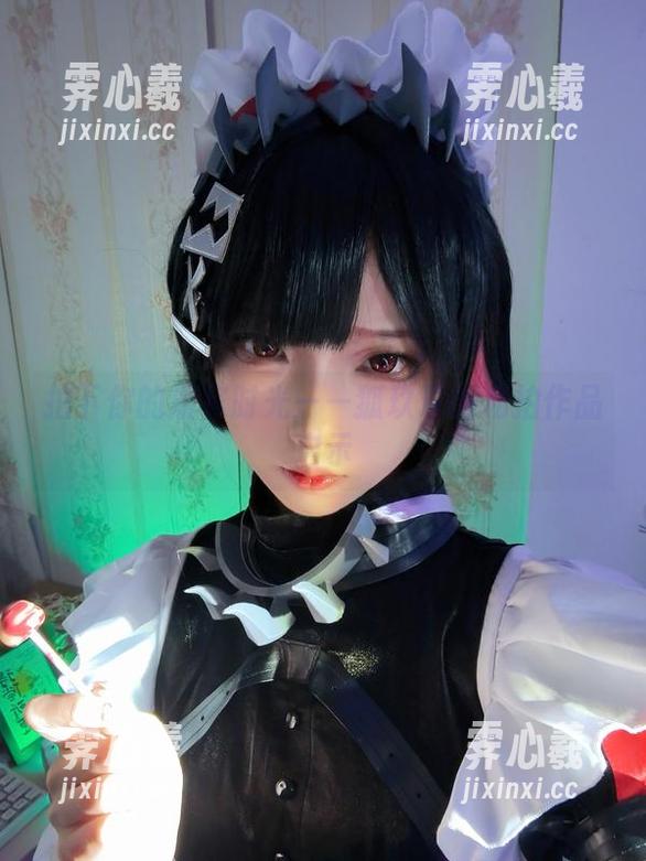 狐玖玖 拍下你的居家时光——狐玖玖的私拍作品启示