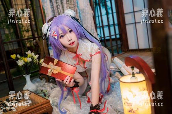 稍等会，这张“神乐Mea”其实是“猫君君MaoJun”的现实版，瞧这照片，真让人想多看几眼！