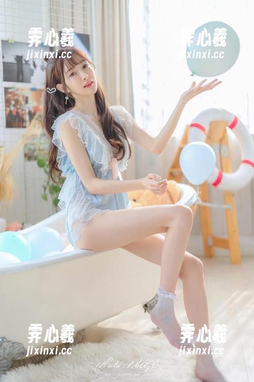 王羽杉 王羽杉带你探索蕾丝连体比基尼的潮流合集,没事也来瞅瞅