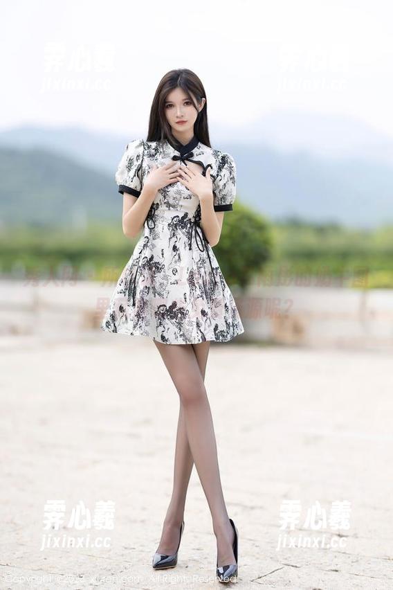 秀人网-Laura苏雨彤 秀人网 - 所以说,Laura苏雨彤的奶牛图里藏着哪些免费资源呢?
