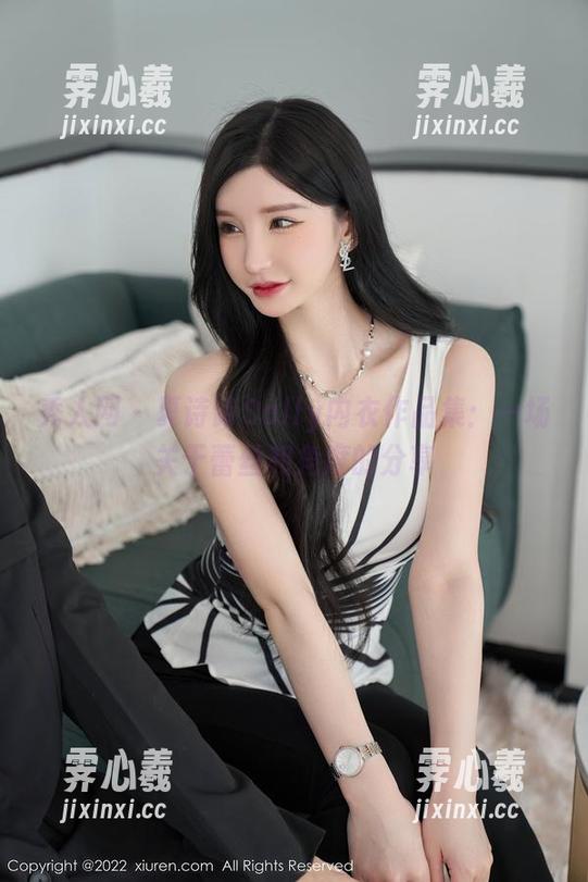 秀人网-夏诗诗Sally 秀人网 - 夏诗诗Sally内衣作品集:一场关于蕾丝和角度的分享