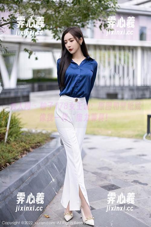 秀人网-柚子178 秀人网 - 柚子178女王说:原图和壁纸就像我一样,魔力兼具!