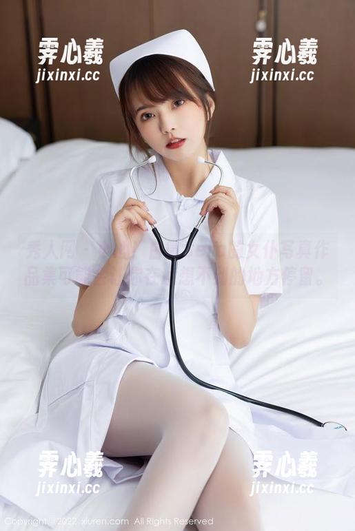 秀人网-白微Sera 秀人网 - 小心!白微Sera的女仆写真作品集可能会让你在意想不到的地方停留。