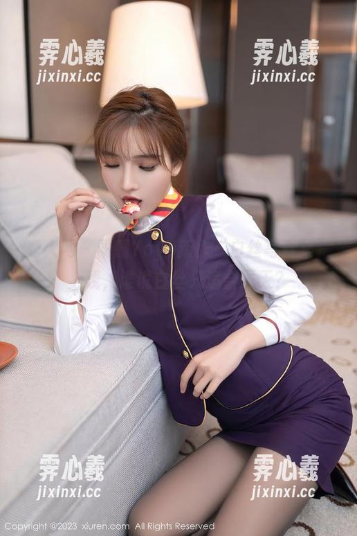 秀人网-雨瞳Yoyo 秀人网 - 雨瞳Yoyo新作“白丝写真集”上线,谁说白丝只适合雨天?