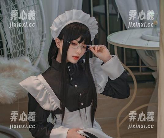 起司块wii 高清镜头下的起司块wii,让柴郡礼服的每一个细节都活灵活现,真棒!