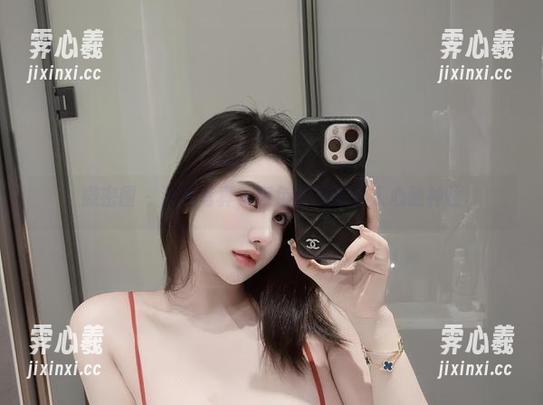 阿色 微密圈 - 泳池写真,阿色的美照让人心驰神往